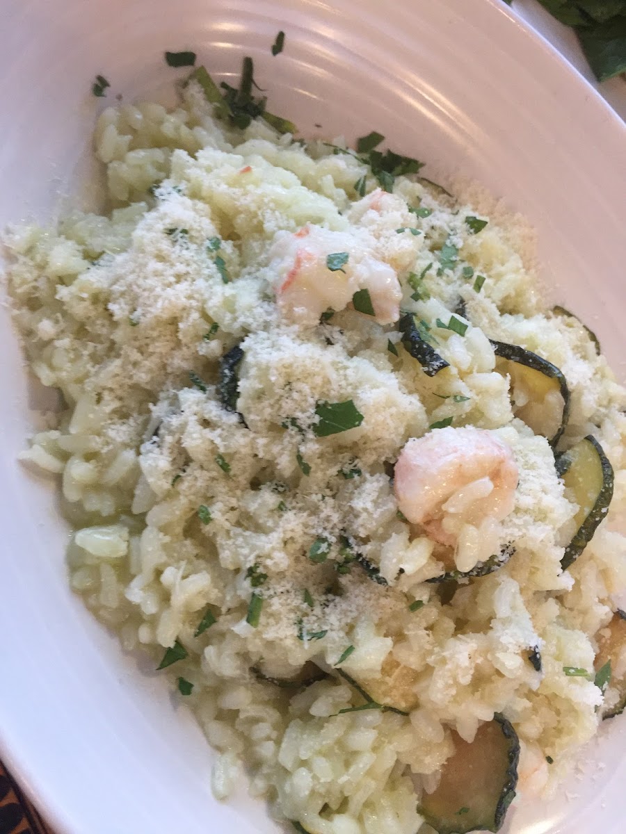 Giovanni's In The Bay-9